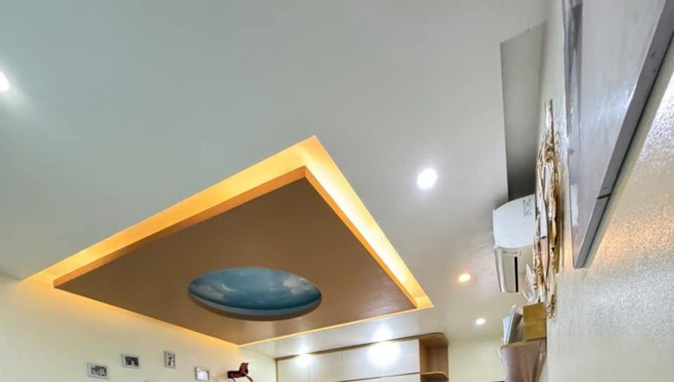 BÁN NHÀ BẮC TỪ LIÊM 2 THOÁNG, GẦN OTO TRÁNH,NHỈNH 7 TỶ 60M2